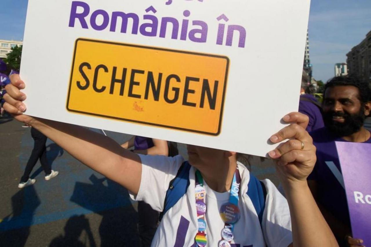 România speră la aderarea deplină la Schengen din ianuarie.