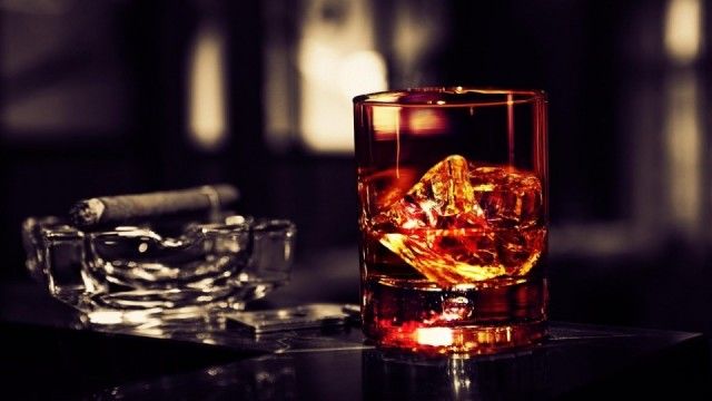 Un minor a dat o petrecere cu substanțe narcotice. Foto: subscribe.ru