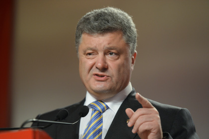 Комментируя итоги выборов, Порошенко дал понять, что уверен в своей победе.