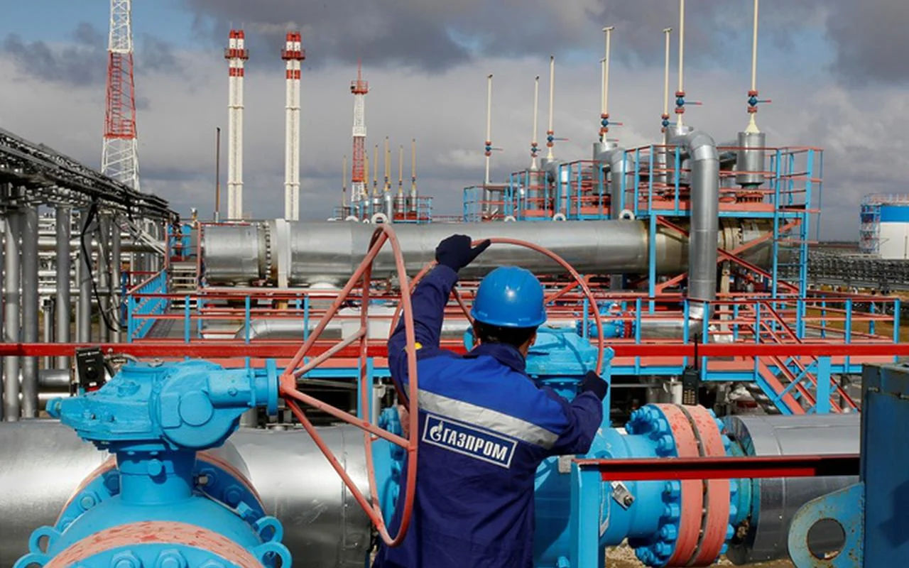 Criza energetică: Gazprom poate rezerva volume zilnice, dar va fi mai scump.