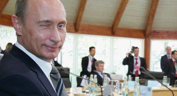 Vladimir Putin, preşedintele Rusiei, se înconjoară doar de persoane în care are încredere deplină.