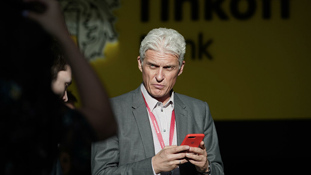 Глава "Тинькофф банка" рассказал о самочувствии Олега Тинькова.