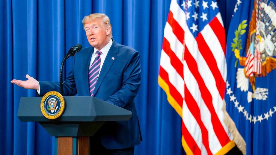 Трамп заявил, что демократы опошляют процедуру импичмента.