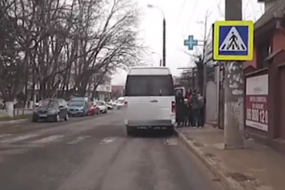 НИП проводит операцию "Автобус". 