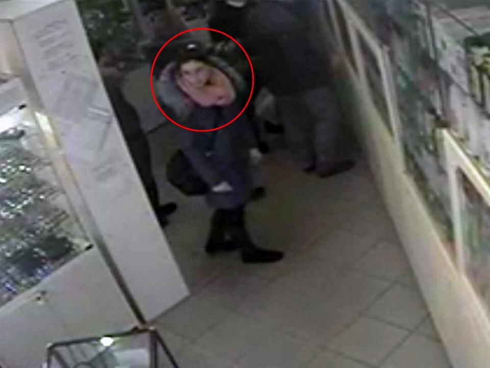 Телефон стоимостью 4450 лей, принадлежал 36-летнему мужчине. 
