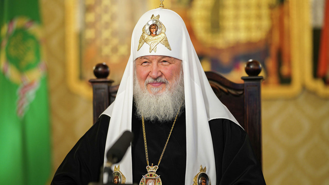 Патриарх Кирилл не попал под новые санкции Евросоюза.