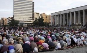 Ministrul apărării din Austria avertizează în legătură cu o islamizare a Balcanilor