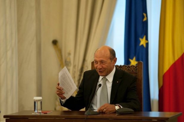 Împrumutul acordat în 2007 „pentru lărgirea activităţilor de tipărire" avea iniţial valoarea de 100 000 de euro.