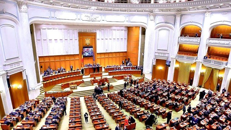 Unirea Basarabiei cu România, marcată într-o ședință solemnă în Parlamentul României