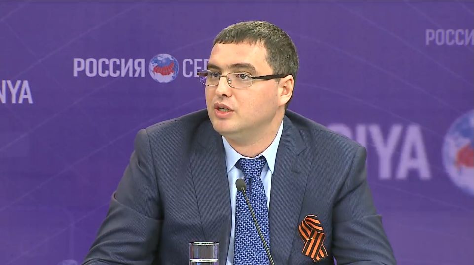«Лучше сидеть в Молдове, чем отсиживаться в Москве», – добавил Усатый.