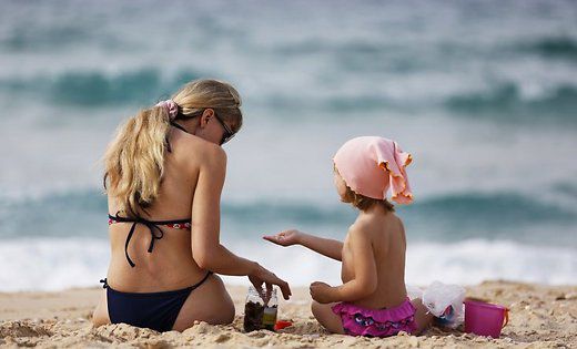 Родители девочки Элизабет Хенди и Билаль Уолк решили назвать свою дочь Заликха Грейсфул Лоррейна Аллах.