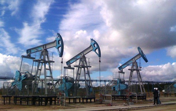 Стоимость североморской смеси марки Brent повысилась до 62,23 доллара за баррель.