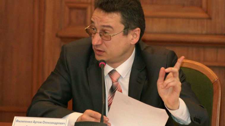 Политический эксперт, экс-руководитель Одесского филиала Национального института стратегических исследований Артем Филипенко.