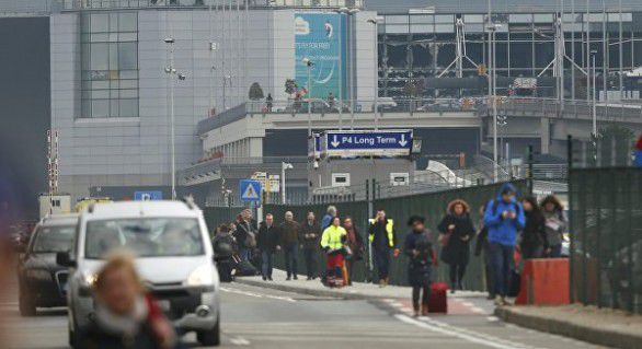 Procurorii confirmă varianta atentatului sinucigaș la Bruxelles.