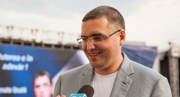 Usatîi condamnă așa-zisa „donație” a lui Shor pentru Maia Sandu.
