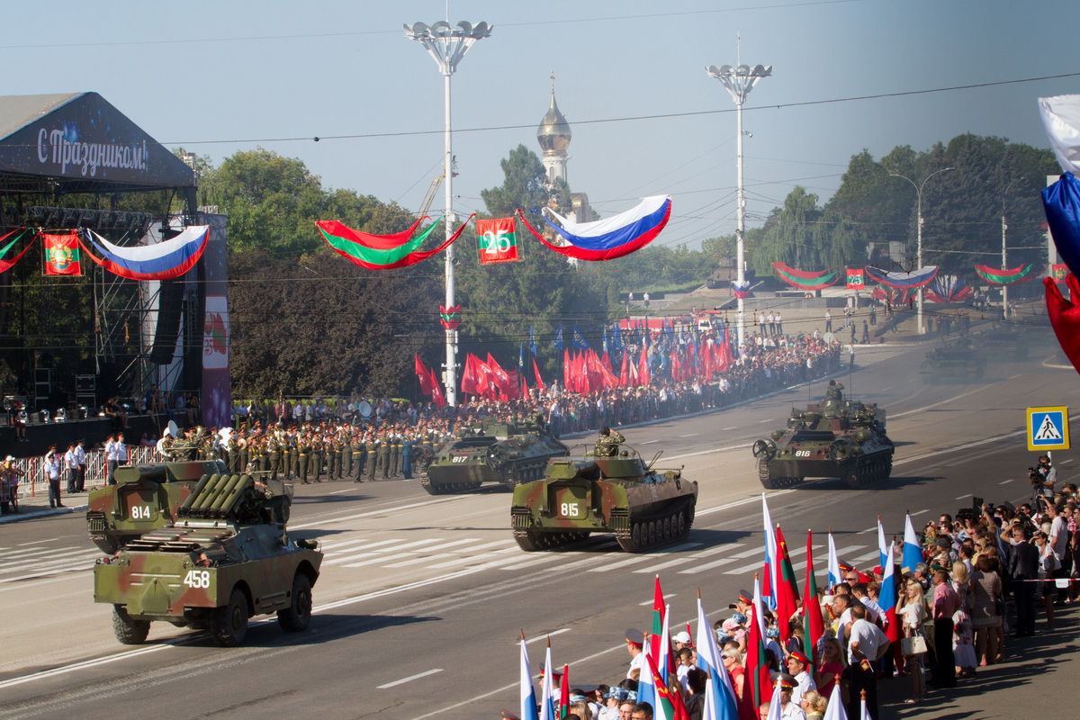 Участие российских войск в параде, прошедшем в Тирасполе 9 мая, является проверкой для молдавских властей и международного сообщества.