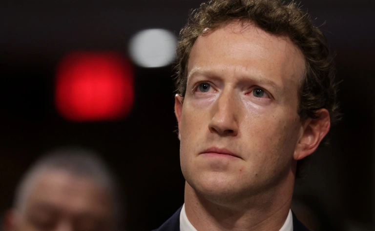 O frază a lui Zuckerberg de acum 20 de ani a devenit o problemă.