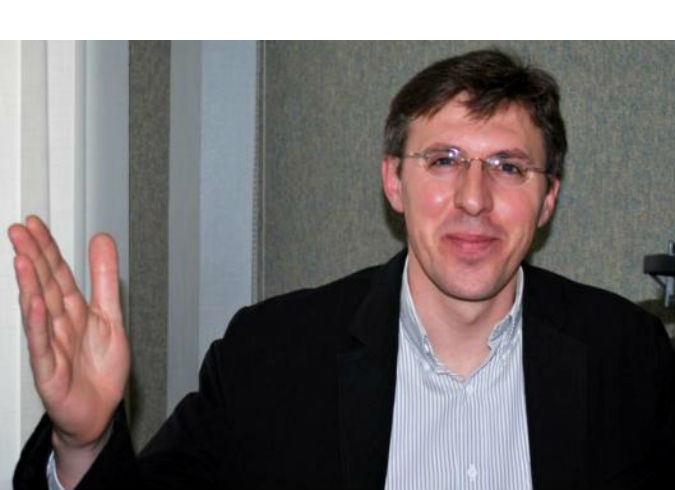 Дорин Киртоакэ, решая городские проблемы, всегда думает о кишиневцах. Ну, или, по крайней мере, старается... Фото: europalibera.org