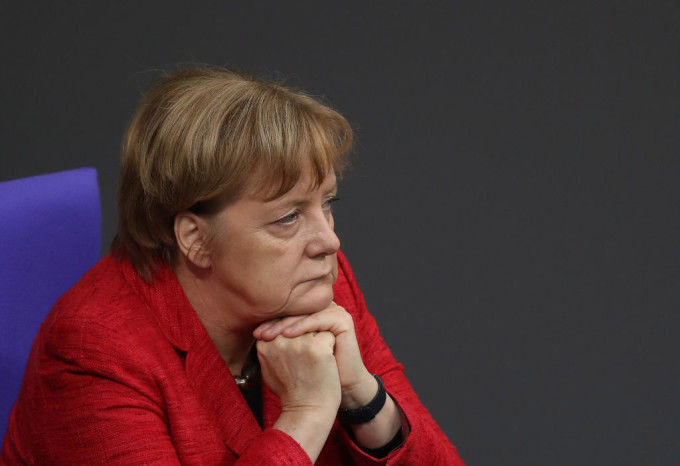 Merkel priveşte “extrem de serios” acuzaţiile Londrei împotriva Moscovei în cazul fostului spion rus otrăvit. Foto: GettyImages