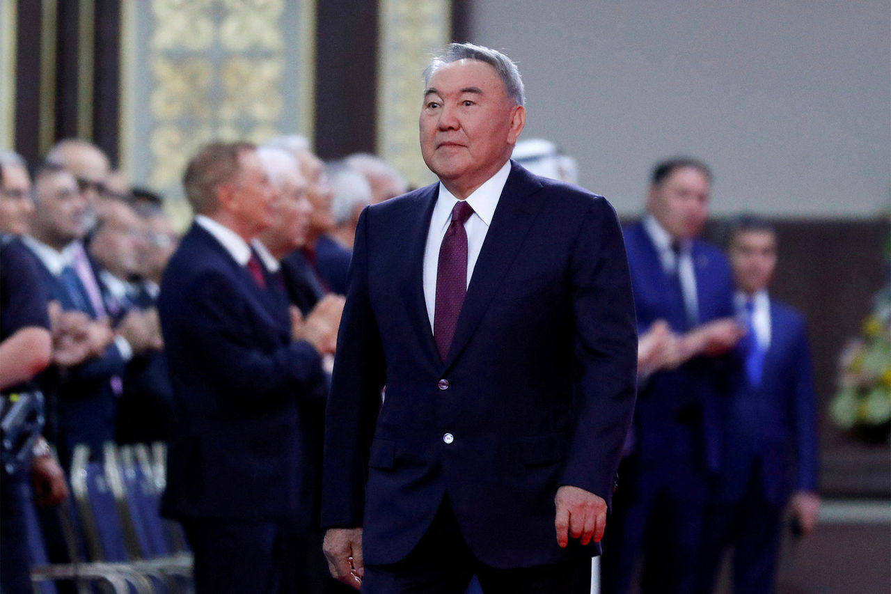 Назарбаева обвинили в сокрытии миллиардов долларов.