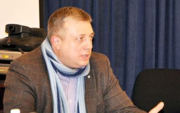 În martie 2008, a fost rechemat din funcţie pe motiv că ar fi comis „încălcări grave"