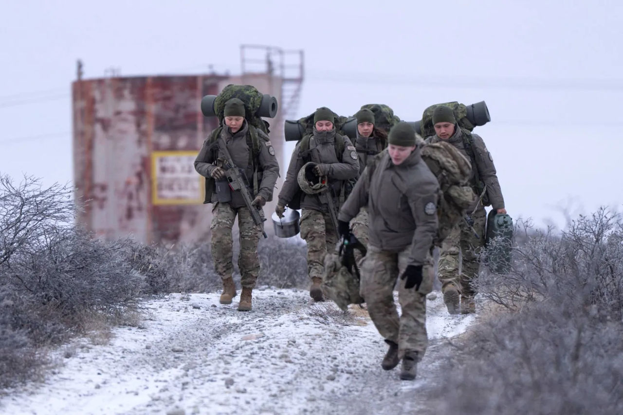 США планируют занять две военные базы в Гренландии.