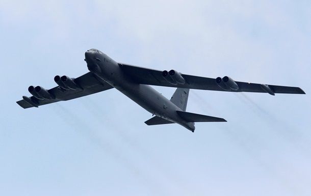 США перебросили бомбардировщики в Катар.