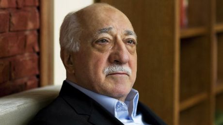 Statele Unite ale Americii colaborează cu autoritățile turcești privind extrădarea clericului musulman Fethullah Gulen. Foto: huffpost.com