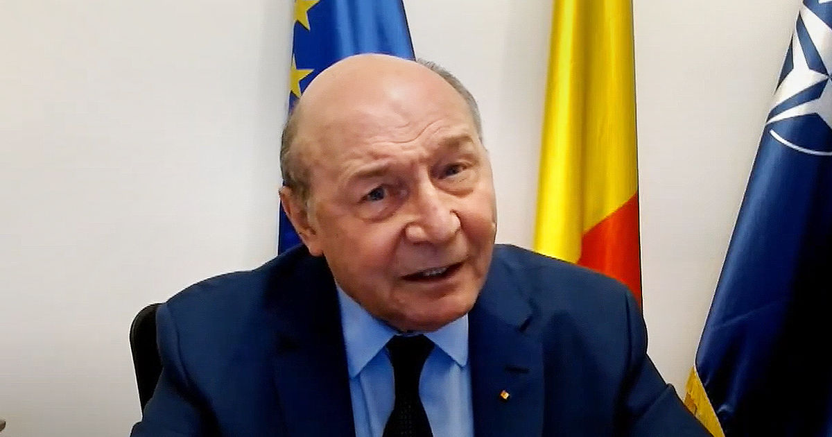 Băsescu, despre alegeri: Dacă România greșește, plătește și Republica Moldova.