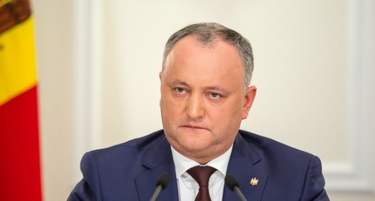 Додон: Лидеры протестов в Кишиневе вели бизнес с Плахотнюком