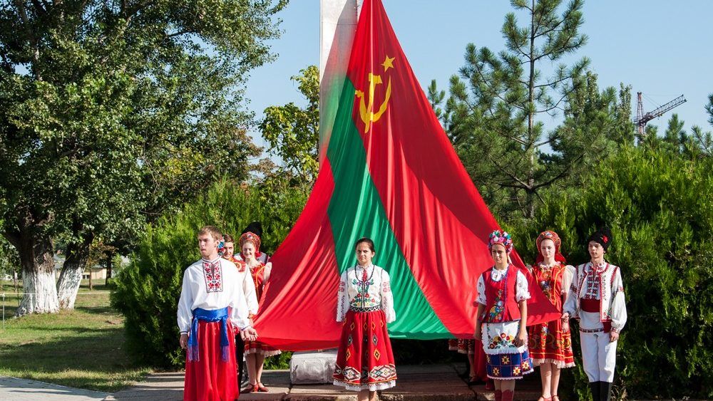 Исследования показали, что 35,7% жителей Приднестровья считают себя русскими.