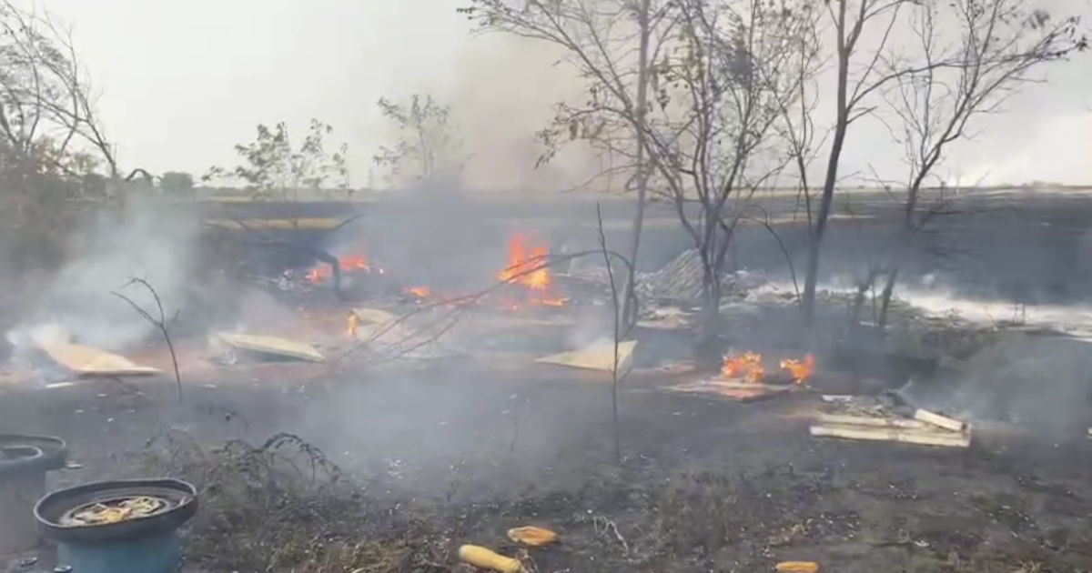 Incendiu groaznic la Slobozia: Flăcările distrug casele oamenilor și animalele domestice.