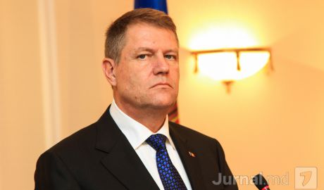 Plahotniuc nu mai poate fi obligat să lupte cu Plahotniuc. În schimb Plahotniuc poate fi distrus, dar asta doar cu o mai mare susţinere din partea voastră.