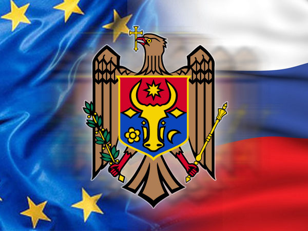 42% граждан Молдовы выскажутся за вступление в Таможенный союз, а 39% - в Евросоюз. Коллаж ИА REGNUM