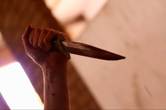 Victima avea 38 de ani și a fost înjunghiată cu un cuțit de bucătărie în regiunea pieptului. Foto: spynews.ro