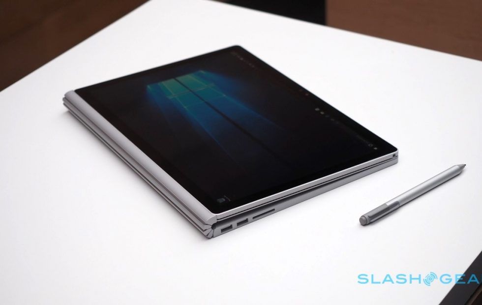 Andromeda va avea funcţii de telefon şi va include un stylus. 