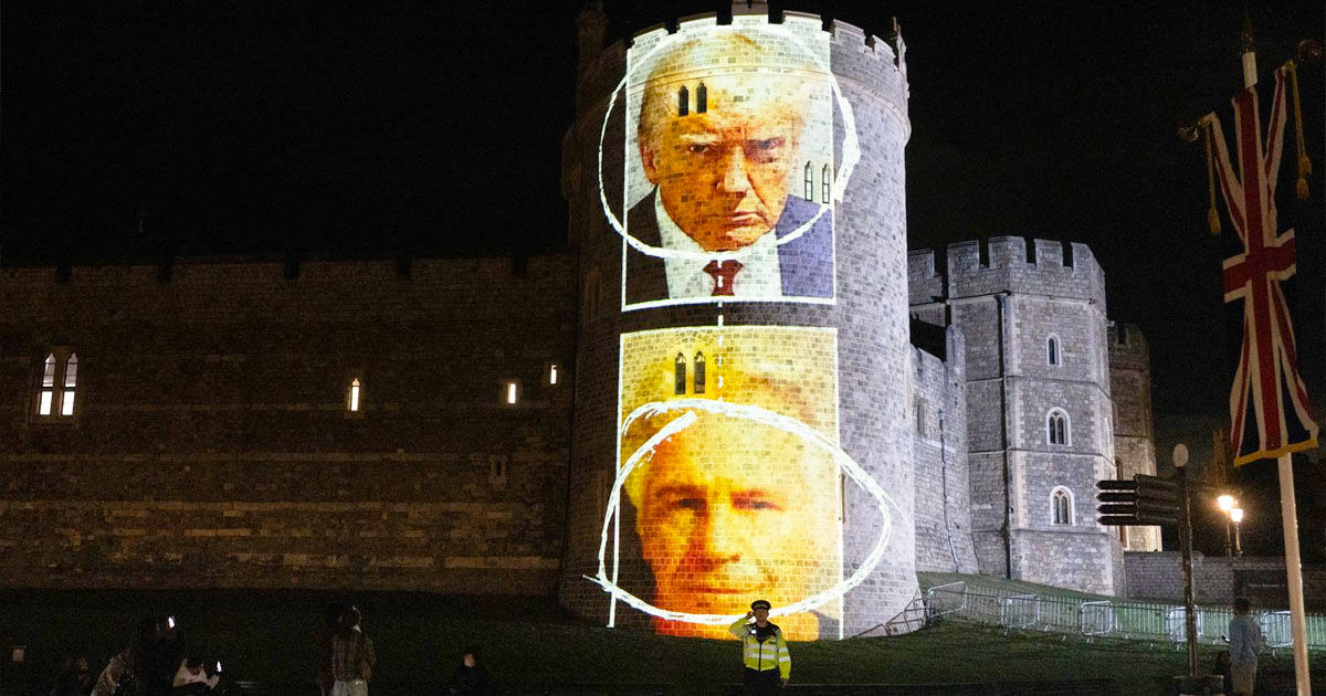 Bărbații arestați pentru proiecțiile cu Trump și Epstein, eliberați pe cauțiune în Marea Britanie.