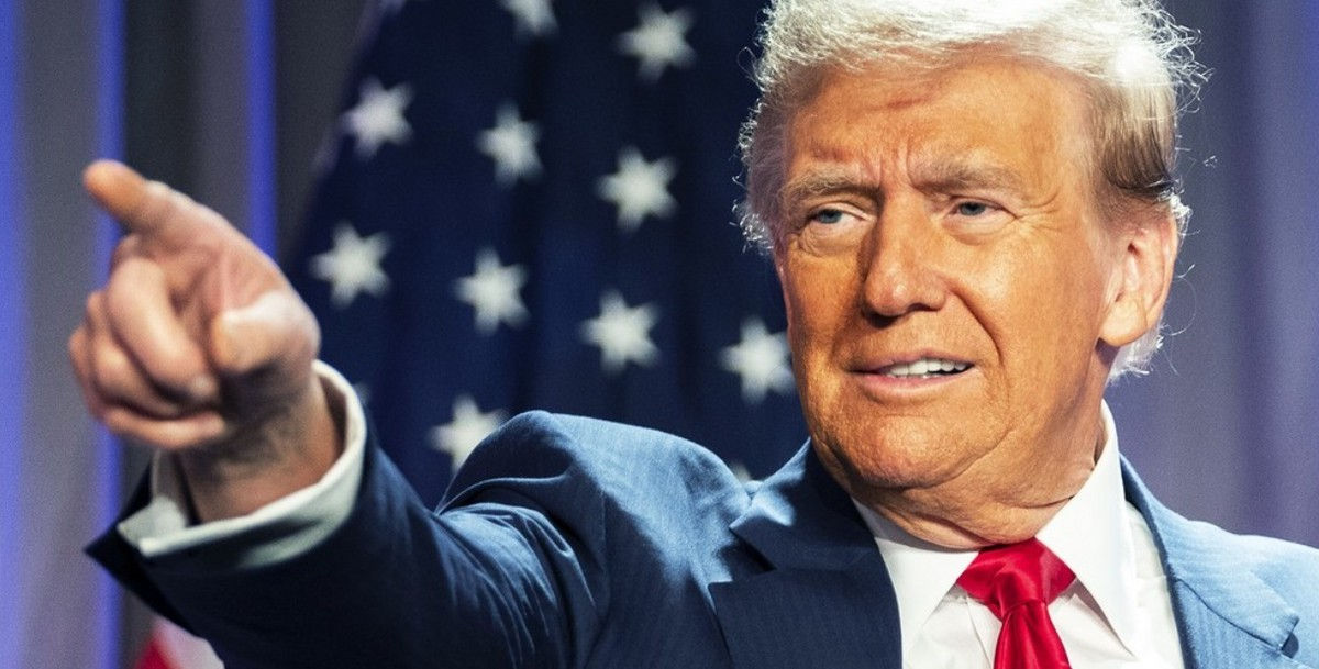 Трамп подтвердил визит сына в Гренландию и пообещал сделать ее «снова великой».