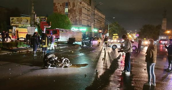 Серьезное ДТП произошло в центре Кишинева ночью.