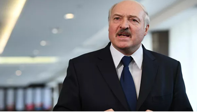 Лукашенко объяснил критику методов борьбы с COVID-19 в Белоруссии.