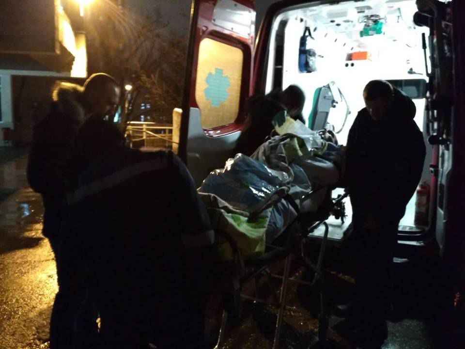Un bărbat cu diverse traumatisme a fost adus cu un echipaj SMURD de la Edineț la Chișinău. 