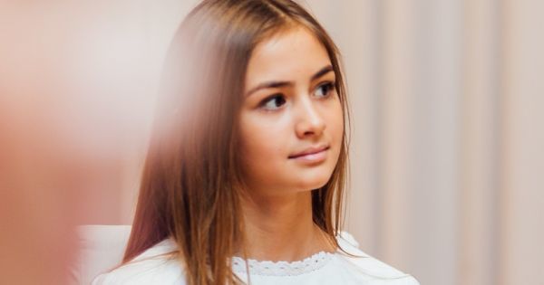 Fata fenomen din R. Moldova: La 14 ani, e idolul a sute de mii de copii