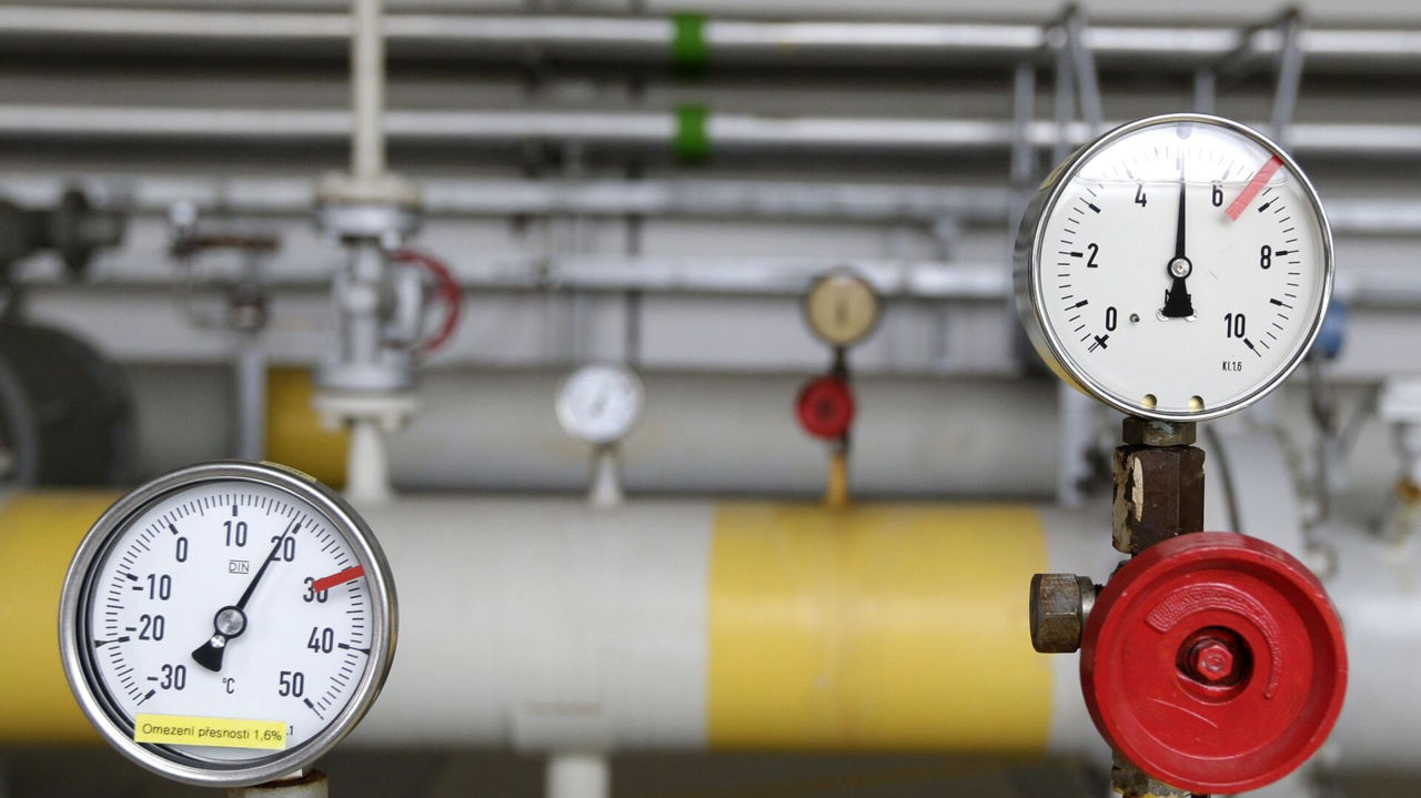 Еврокомиссия повысила прогноз по цене газа в Европе.