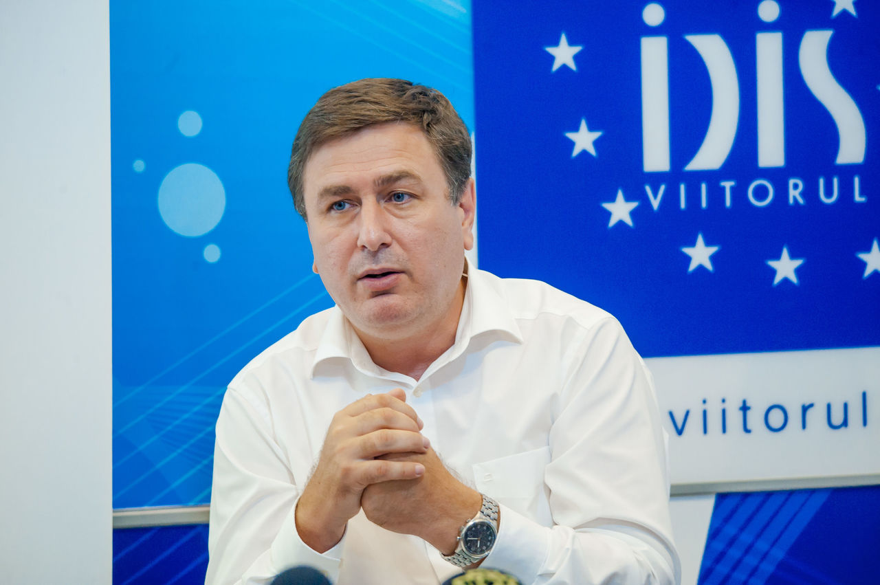 Эксперт IDIS Viitorul Вячеслав Ионицэ. 