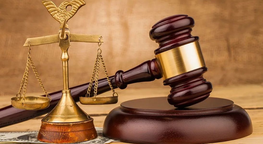 Эксперты: Загруженность судов препятствует эффективному правосудию.