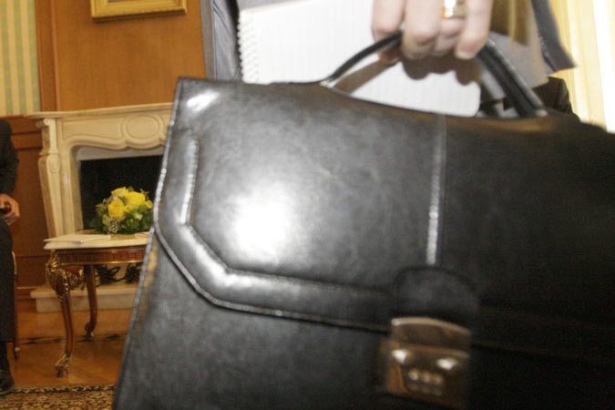Политические деятели Республики Молдова периодически допускают ошибки, которые зачастую обходятся им довольно дорого, а иным стоят даже карьеры. 