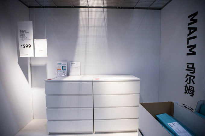 Opt copii au murit, din cauza mobilei de la Ikea. 