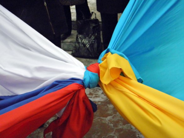 В Украине надкются, что "дружеские и братские отношения" двух стран восстановятся.  Фото: zn.ua