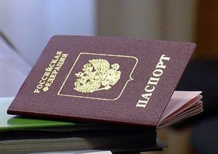 Copiii imigranţilor moldoveni vor primi pașapoarte rusești. 