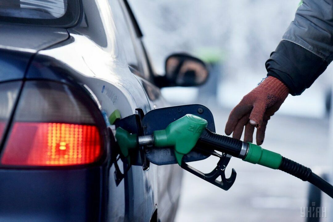 Румыния является основным поставщиком нефтепродуктов с долей 100% по бензину.